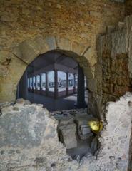 UMA CASA ESCONDIDA NO TEATRO ROMANO