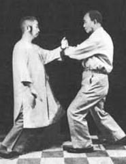 TAI CHI A DOIS (TAI CHI FOR TWO)