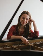NATALIE SCHWAMOVÁ - Piano Solo