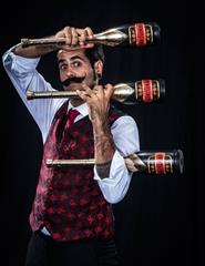 Mr. Gentleman :: Mica Paprika