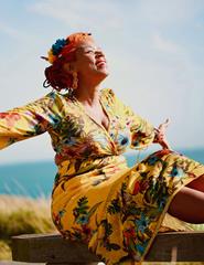CARMEN SOUZA