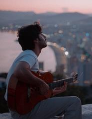 Porto/Post/Doc'25 — A Guitarra Flamenca de Yerai