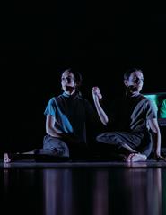 It’s a Long Yesterday de Carminda Soares e Maria Soares