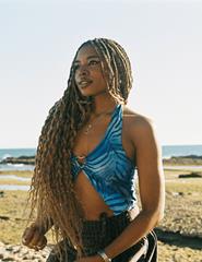 XEXA apresenta "Kissom" + SUZANA