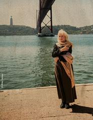 Maria León | Brumas do Luar | Lisboa, Mar e Alma