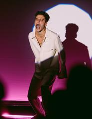 ANTES QUE CANALHA CAIA EM DESUSO