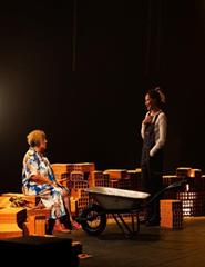 VOLTA PARA A TUA TERRA - NEM ROSAS NEM BOMBONS