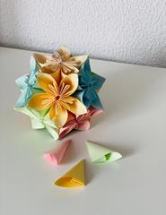 KUSUDAMA