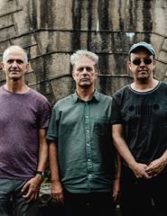 Mão Morta Redux + Pedro Serrazina - Curtas