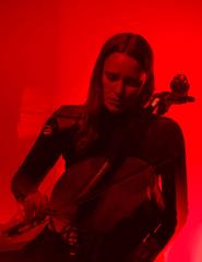 Leila Bordreuil + Imberbe