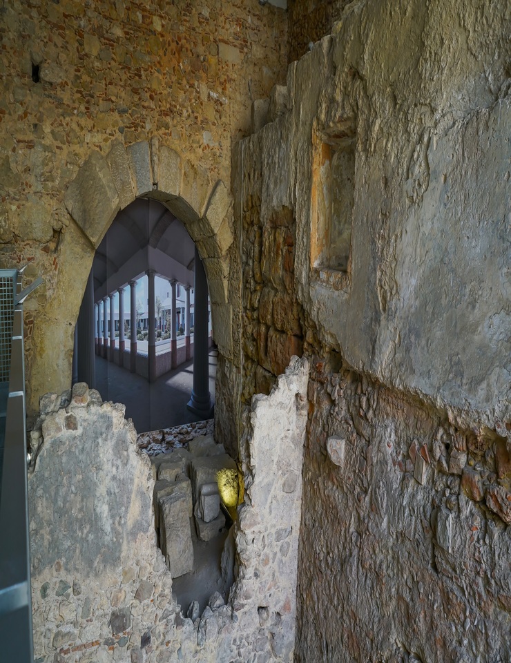 Roman Theatre – In the Footsteps of the 1755 Earthquake – Walking Tour