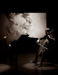 Concerto «2016» para piano, violino, violoncelo e video