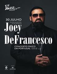 Joey DeFrancesco Trio